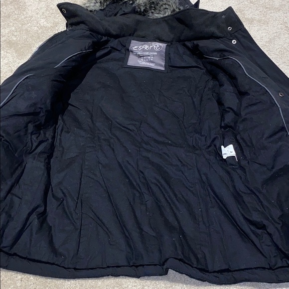 Esprit coat - Picture 10 of 13